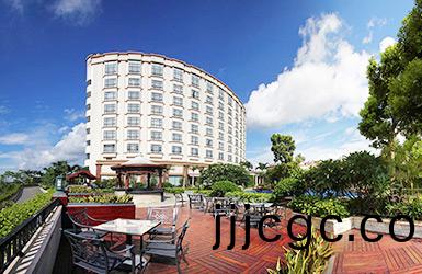 三正半山酒(jiu)店