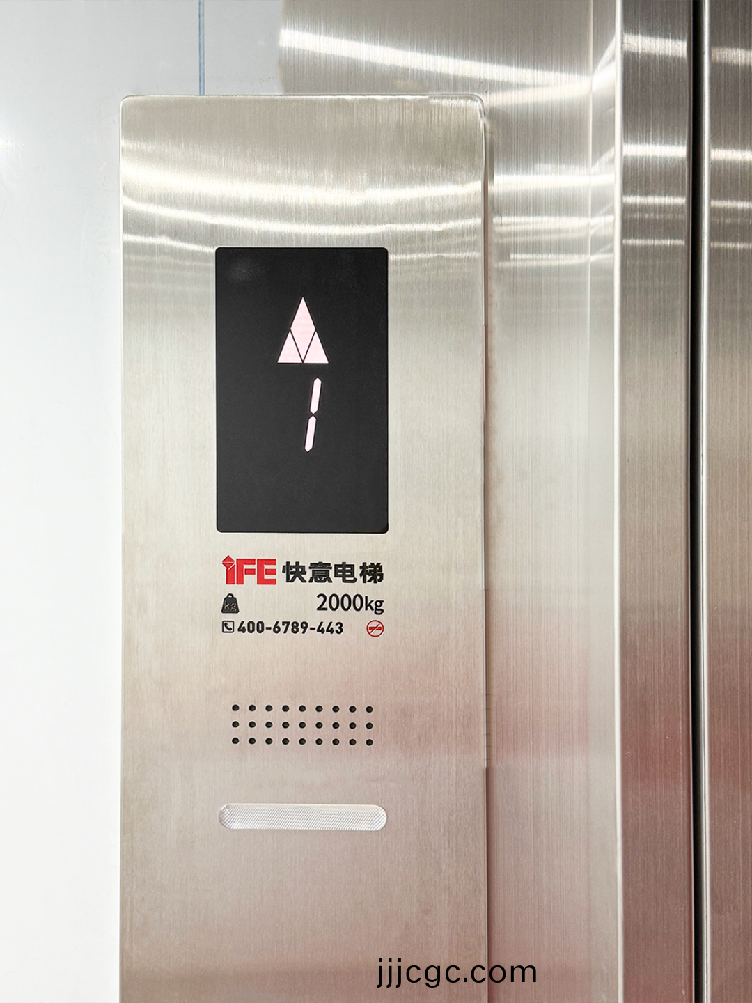 養殖場(chang)電(dian)梯如何應對嚴苛需求？快意定製方案(an)在晉江聯興交齣(chu)滿分答(da)捲